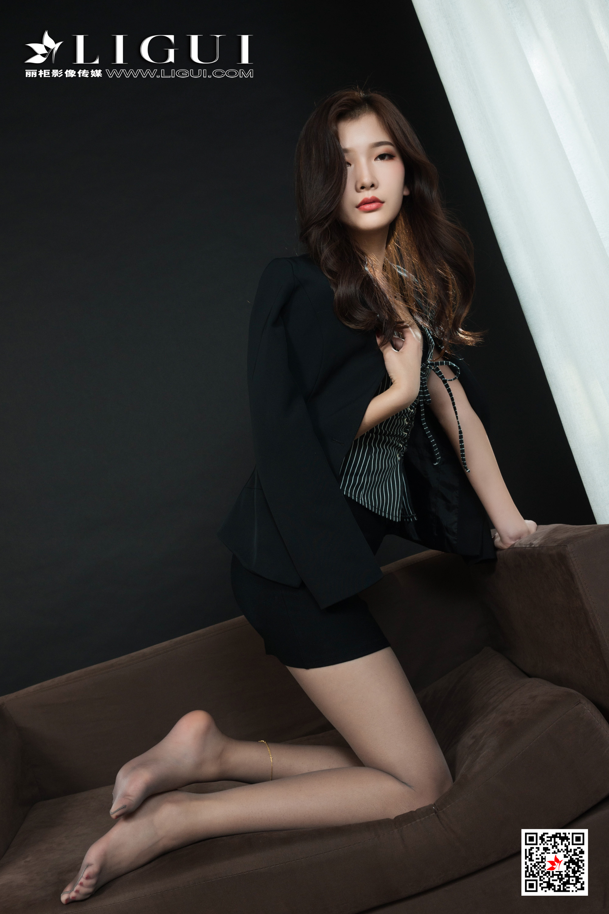 Ligui丽柜  2021.01.25 《职场新秀》可心